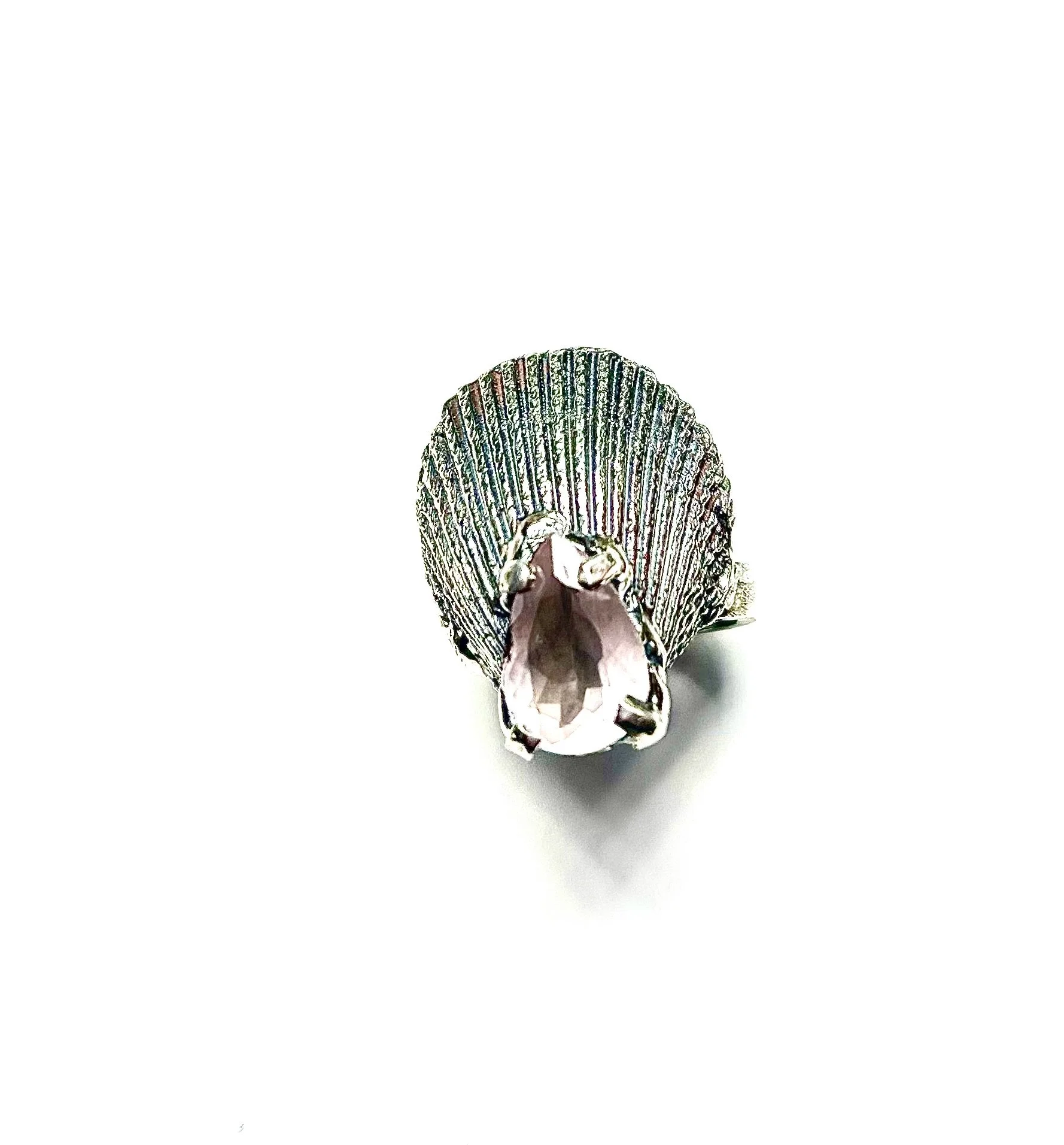 Venus pink quartz seashell ring — Eilisain Jewelry